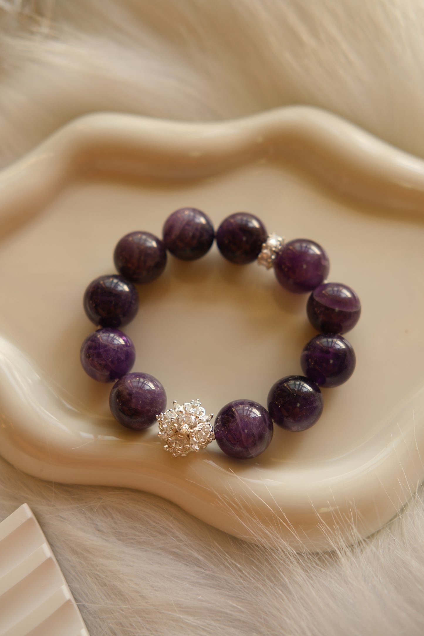 Deep purple Amethyst with Floral Charm crystal bracelet (Elastic)