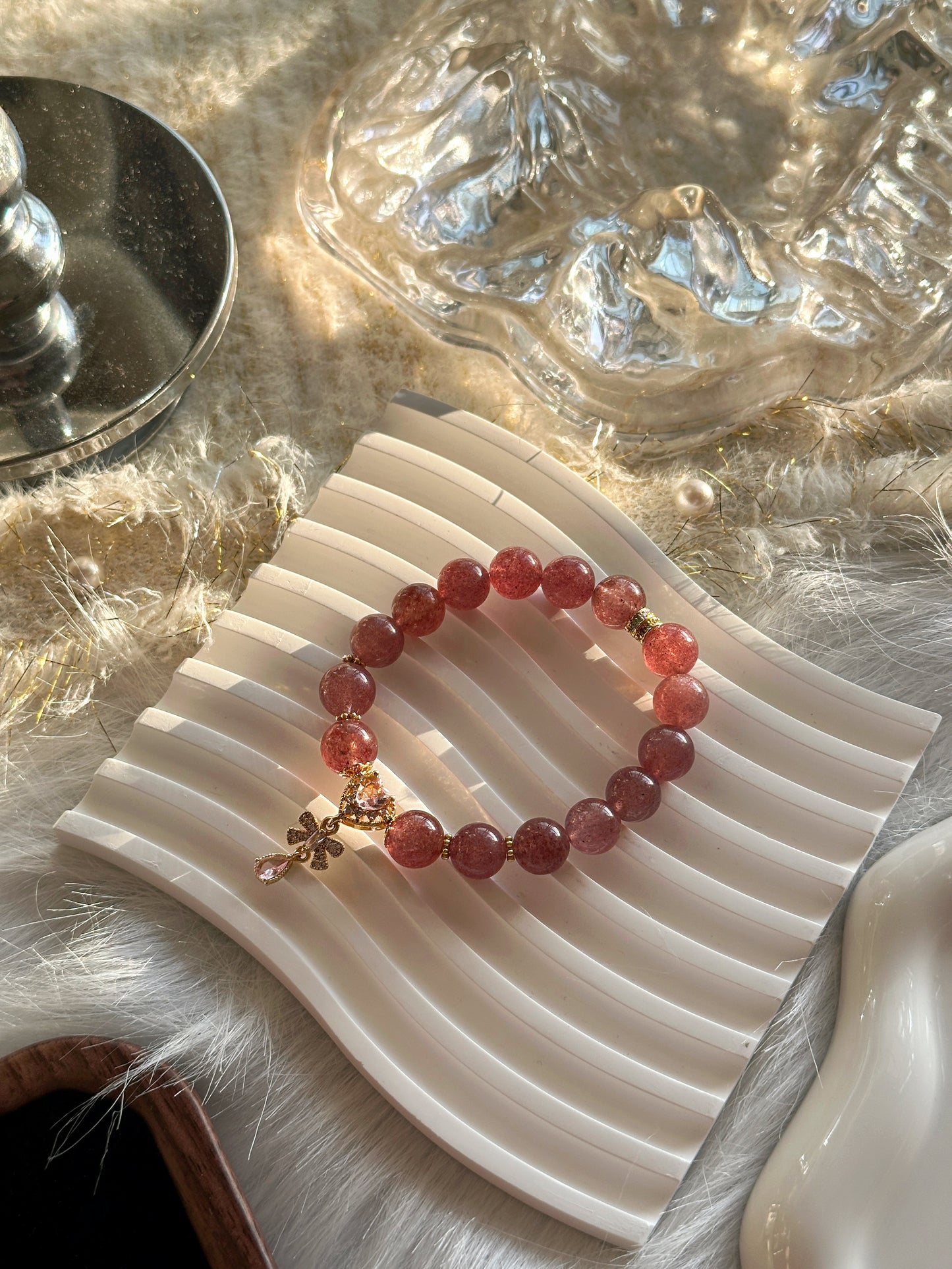 Blood Strawberry quartz with heart charm crystal bracelet (Elastic)