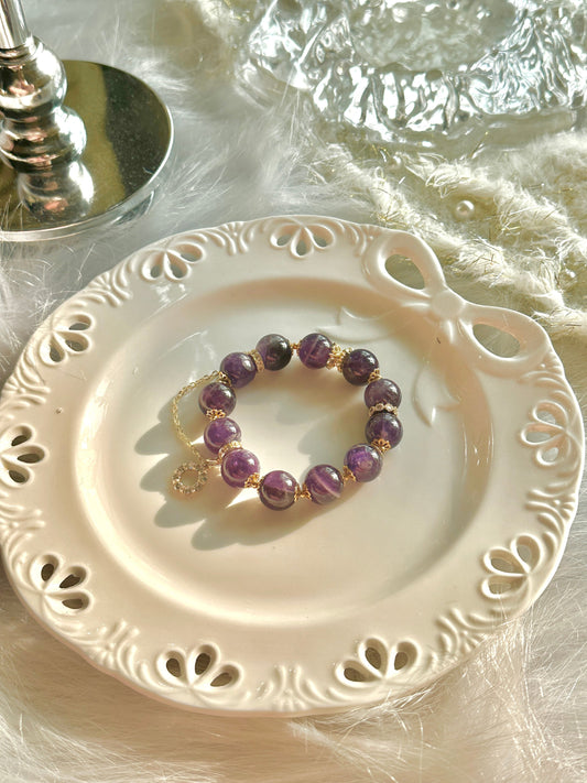 Deep purple amethysts with golden circle crystal bracelet (Elastic)