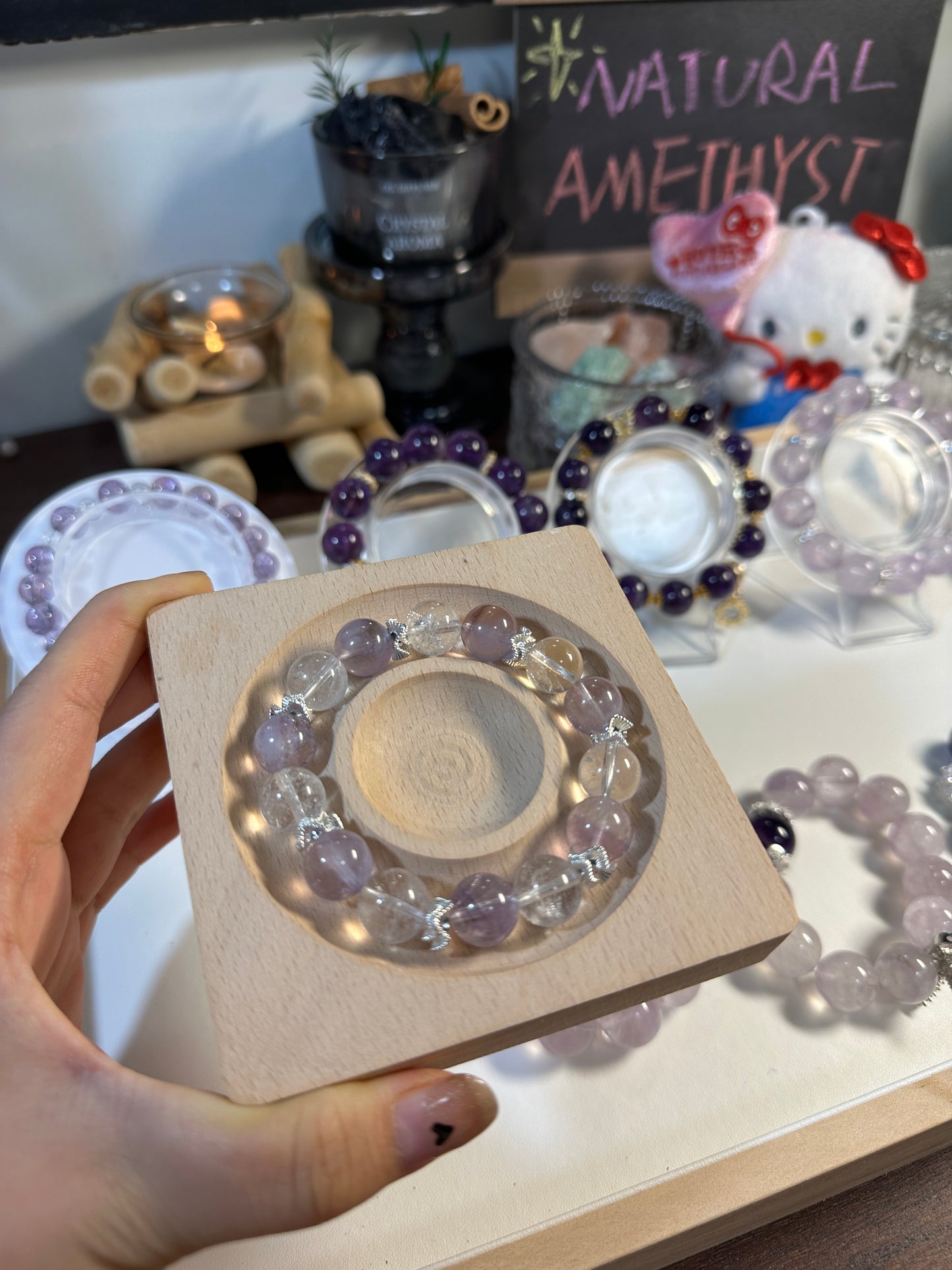 Lavender amethyst with snow quartz crystal bracelet (Elastic)